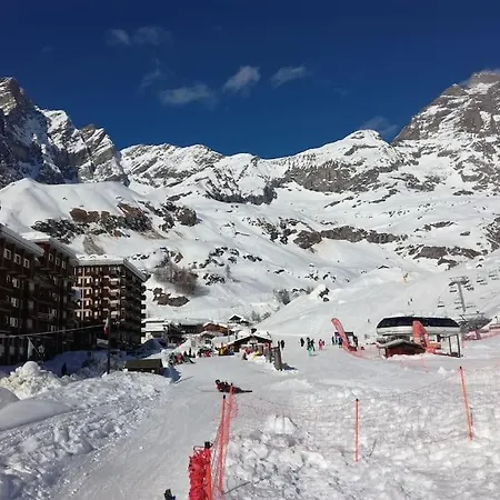 Апартаменты Casa Lumira Luxury Ski-in Ski-out Брей-Червиния